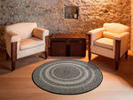 Ethnic rug with geometrics motifs