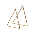 Модерни обеци с триъгълна форма