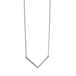 Trendy necklace with geometric detail
